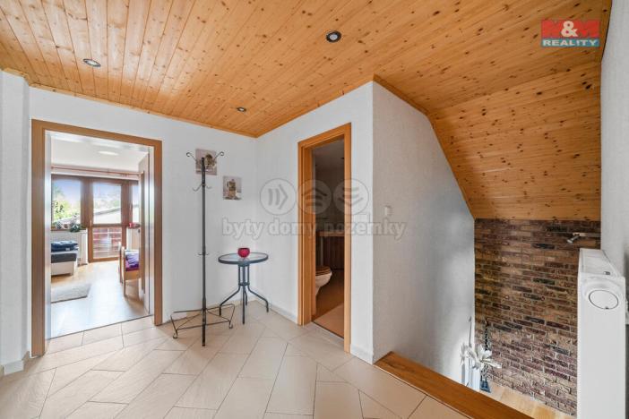 Prodej rodinného domu, Borová, 370 m2