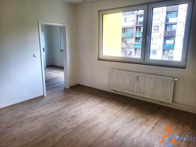 Pronájem bytu 2+1, Děčín - Děčín XXXII-Boletice nad Labem, V Sídlišti, 48 m2