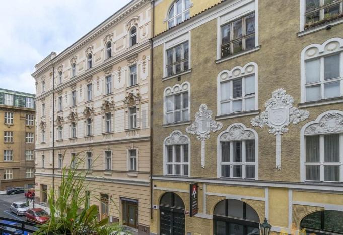 Prodej bytu 2+1, Praha - Staré Město, Bílkova, 55 m2