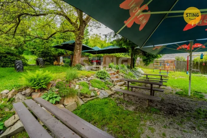 Prodej komerční nemovitosti, Horní Město - Rešov, 600 m2