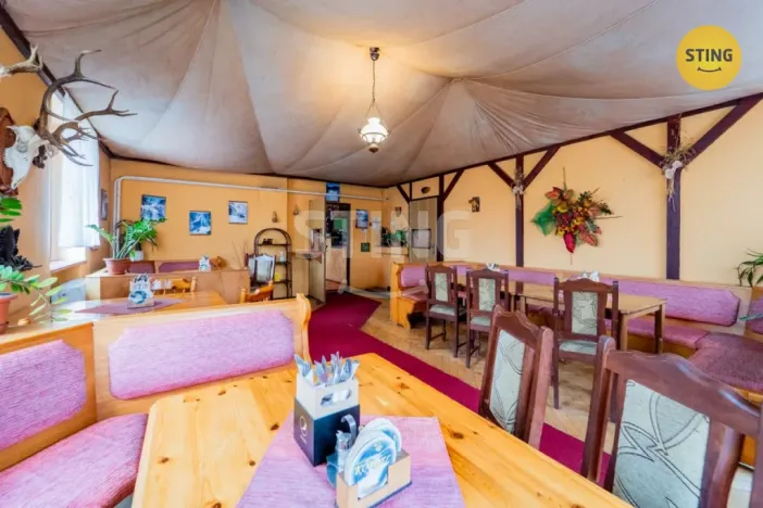 Prodej komerční nemovitosti, Horní Město - Rešov, 600 m2