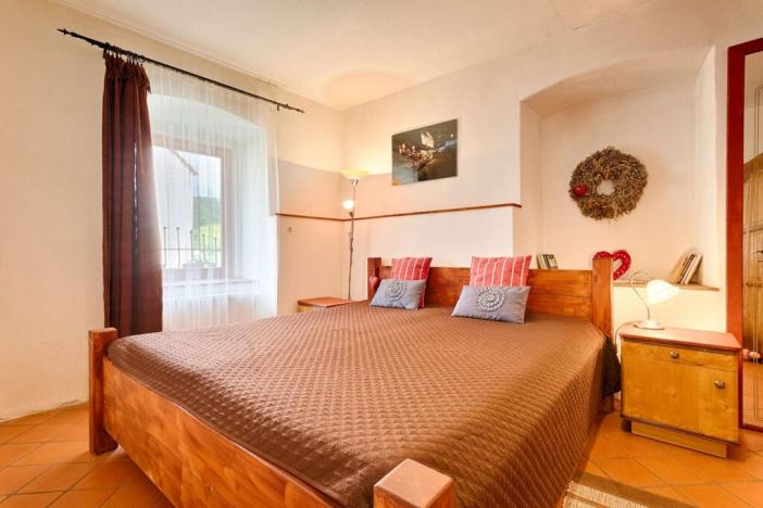 Prodej rodinného domu, Číměř, 429 m2