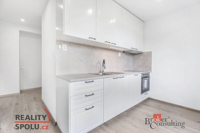 Pronájem bytu 2+1, Varnsdorf, Legií, 56 m2