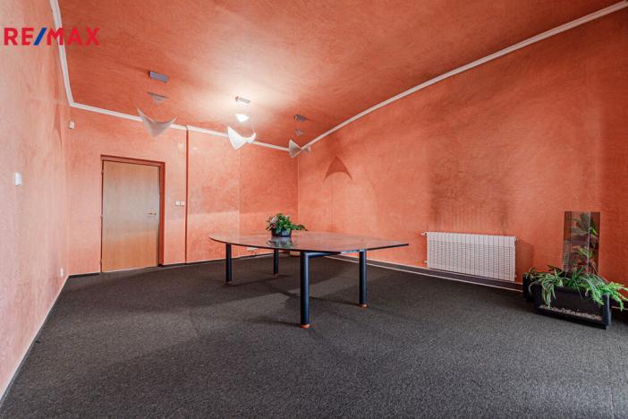 Prodej restaurace, Havířov - Šumbark, U Nádraží, 595 m2