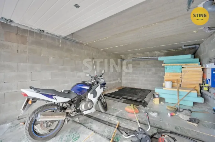 Prodej rodinného domu, Krásensko, 183 m2