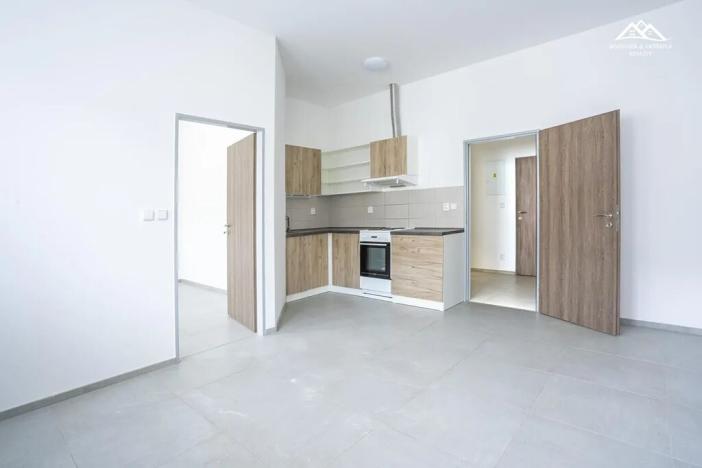 Pronájem bytu 2+kk, Hlinsko, Adámkova třída, 46 m2