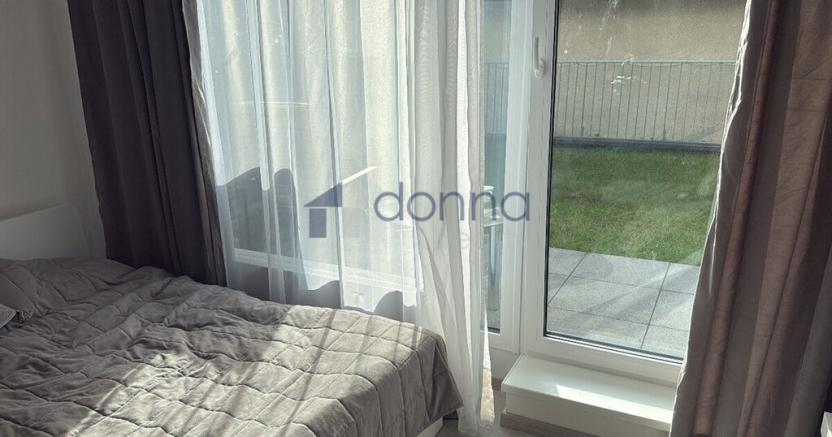 Pronájem bytu 1+kk, Praha, Hofbauerova, 42 m2