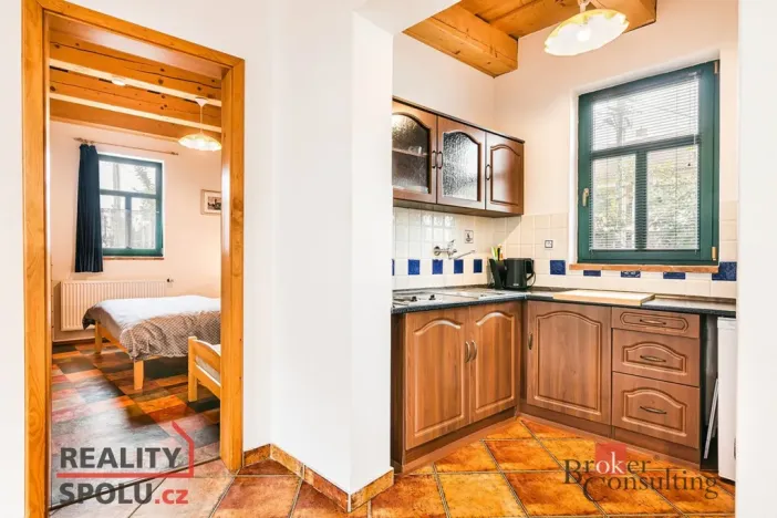 Prodej rodinného domu, Perná, 403 m2