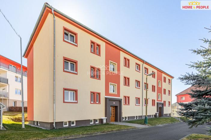 Pronájem bytu 2+1, Březová, Hlavní, 55 m2