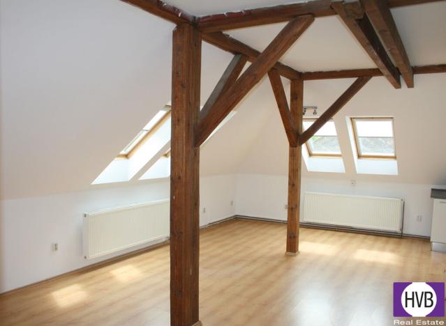 Pronájem bytu 3+kk, Králův Dvůr, náměstí Míru, 109 m2