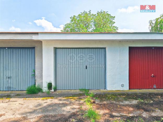 Prodej garáže, Hradec Králové - Pouchov, 17 m2