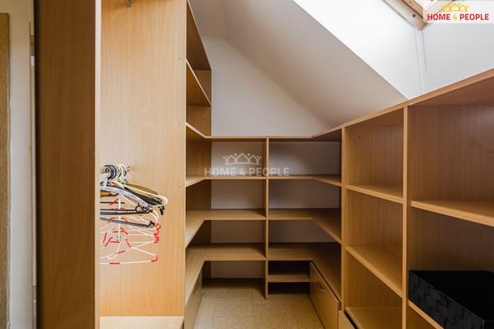 Prodej rodinného domu, Stanovice, 200 m2