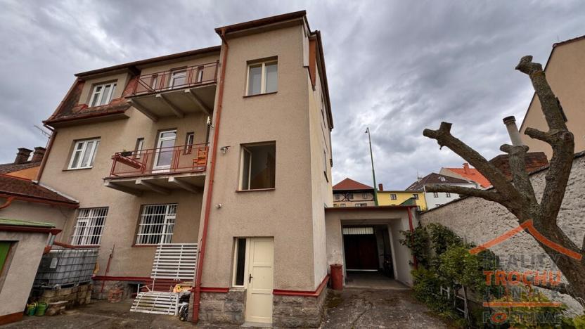 Pronájem obchodního prostoru, Jaroměř, Na Valech, 94 m2