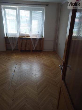 Prodej bytu 2+1, Meziboří, Okružní, 62 m2