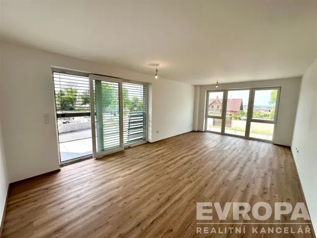 Prodej bytu 2+kk, Vysoký Újezd, 69 m2