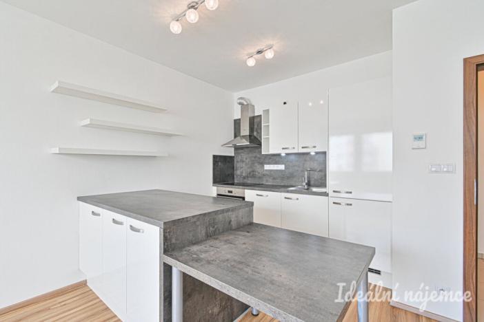 Pronájem bytu 2+kk, Brno, Hvozdecká, 45 m2