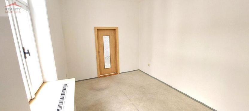 Pronájem kanceláře, Valašské Meziříčí, Poláškova, 23 m2