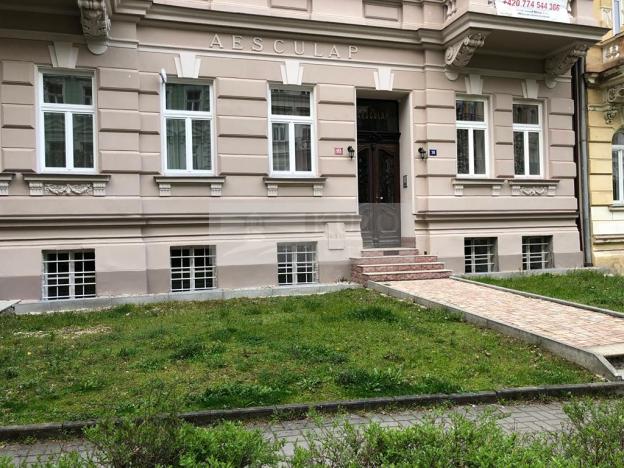 Prodej půdního prostoru, Karlovy Vary, Sadová, 150 m2