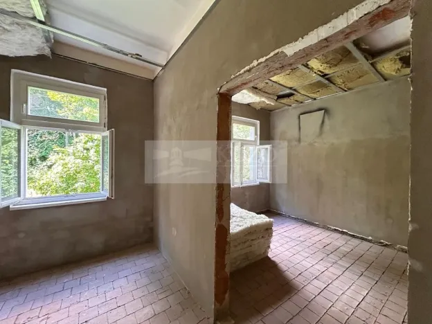 Prodej půdního prostoru, Karlovy Vary, Sadová, 150 m2