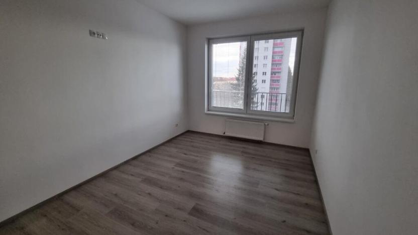 Pronájem bytu 2+kk, Pardubice - Zelené Předměstí, Pod Vinicí, 64 m2