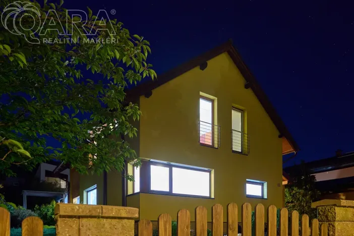 Prodej rodinného domu, Beroun - Beroun-Město, Vinařská, 215 m2