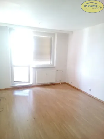 Pronájem bytu 1+kk, Kroměříž, Oskol, 28 m2