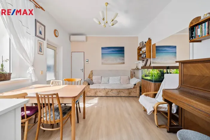 Prodej vícegeneračního domu, Lázně Bohdaneč, Pernštýnská, 327 m2