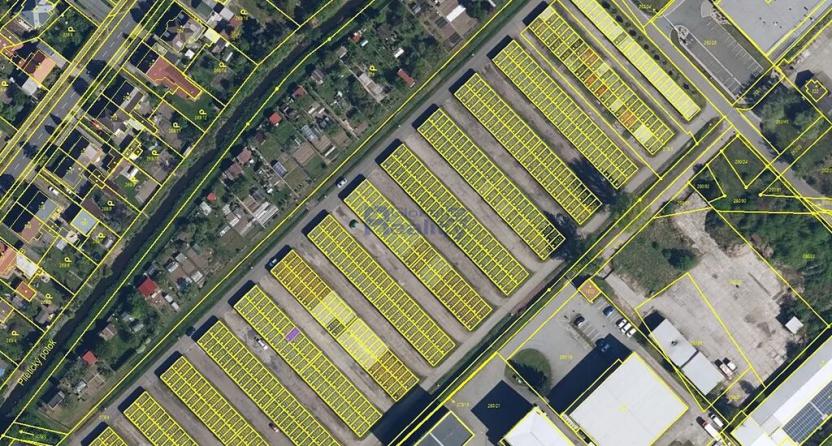 Prodej garáže, Hradec Králové, 18 m2