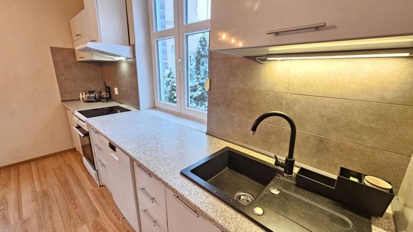 Prodej rodinného domu, Liberec - Liberec XIII-Nové Pavlovice, Libušina, 250 m2