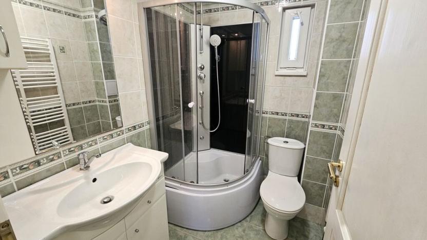 Prodej rodinného domu, Liberec - Liberec XIII-Nové Pavlovice, Libušina, 250 m2