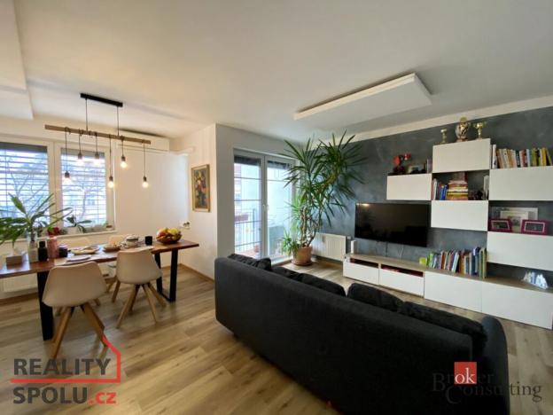Pronájem bytu 3+kk, Praha - Libeň, Kašparovo náměstí, 70 m2