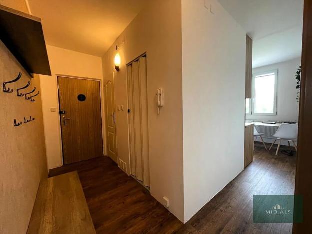 Prodej bytu 3+1, Plzeň, Manětínská, 70 m2