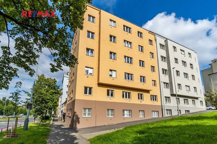 Pronájem bytu 1+kk, Praha - Břevnov, Patočkova, 21 m2