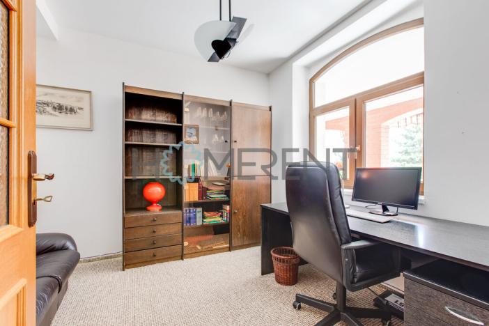 Prodej rodinného domu, Liberec - Liberec XIX-Horní Hanychov, K Bucharce, 295 m2