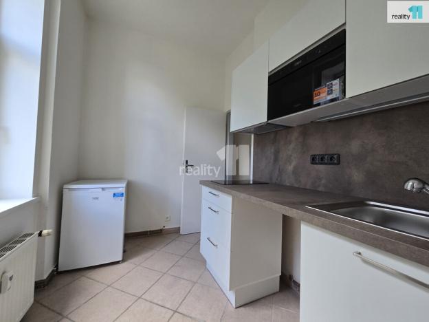 Pronájem bytu 3+1, Praha, Na Pankráci, 75 m2