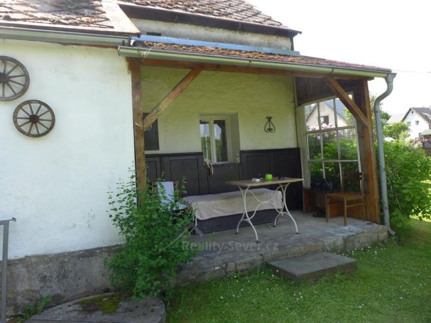 Prodej rodinného domu, Dolní Poustevna - Karlín, 150 m2