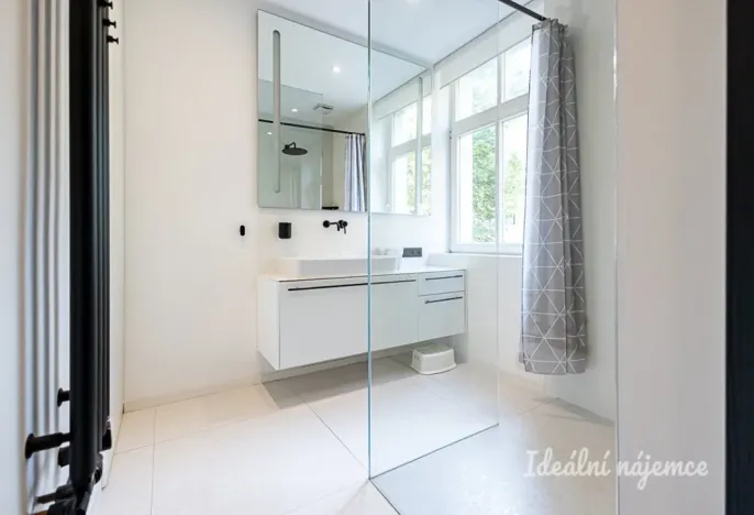 Pronájem bytu 2+kk, Praha, Světova, 75 m2