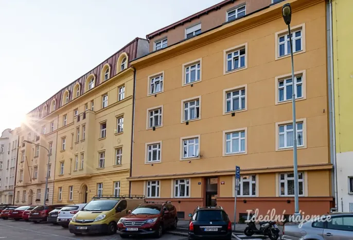 Pronájem bytu 2+kk, Praha, Světova, 75 m2