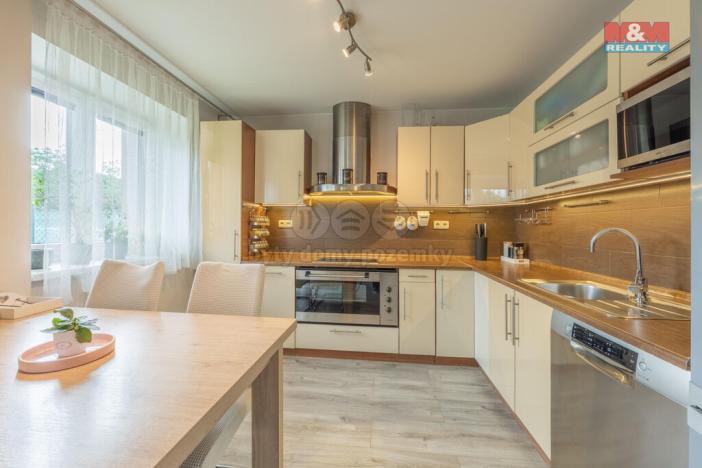 Prodej rodinného domu, Knovíz, 100 m2