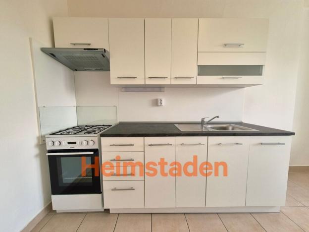 Pronájem bytu 1+1, Havířov - Město, Hlavní třída, 33 m2