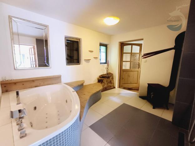 Prodej rodinného domu, Kašperské Hory - Dolní Dvorce, 272 m2