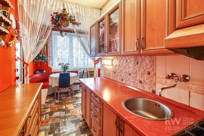 Prodej bytu 4+1, Blatno, 76 m2