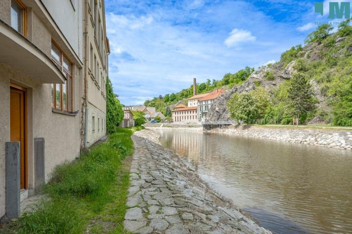 Pronájem bytu 2+kk, Třebíč, Karlovo nám., 50 m2