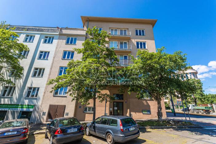 Pronájem bytu 2+1, Praha, Hollarovo náměstí, 77 m2