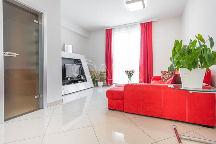 Pronájem bytu 2+1, Praha - Vinohrady, Hollarovo náměstí, 77 m2