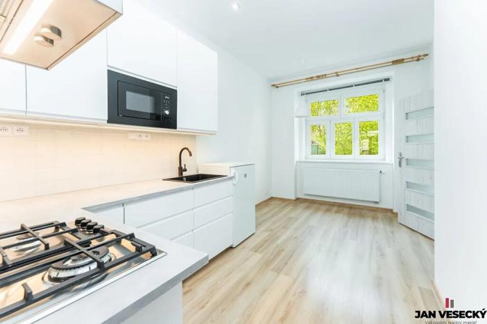 Prodej bytu 1+1, Praha - Libeň, Na Rokytce, 37 m2