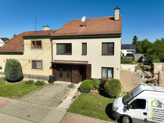 Prodej rodinného domu, Křenovice, 194 m2
