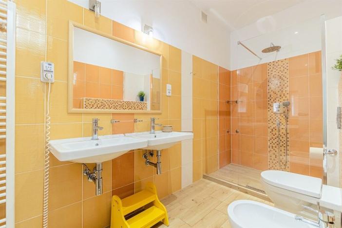 Prodej činžovního domu, Prostějov, Husovo nám., 295 m2