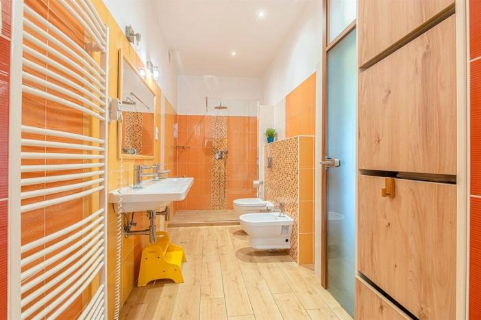 Prodej činžovního domu, Prostějov, Husovo nám., 295 m2