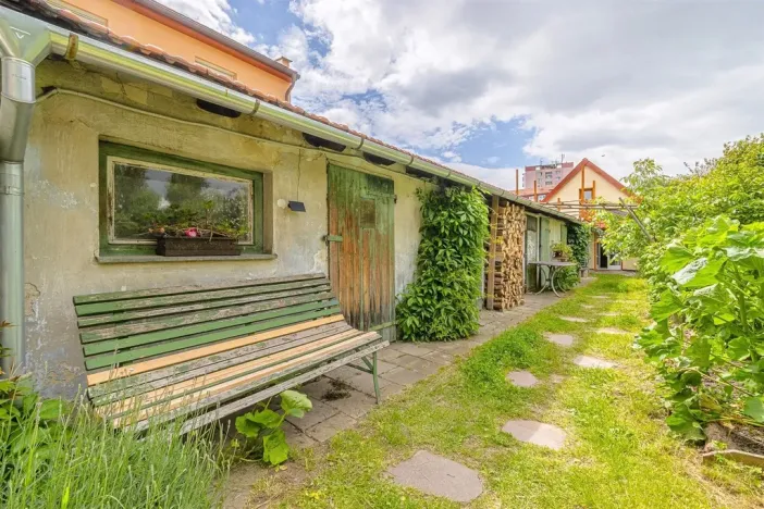 Prodej činžovního domu, Prostějov, Husovo nám., 295 m2